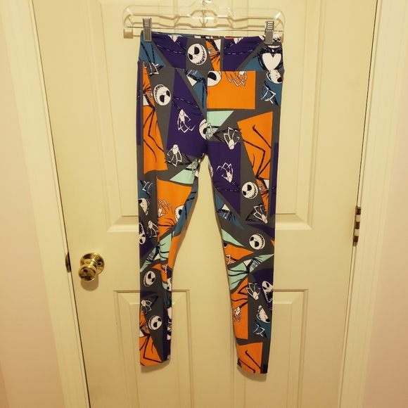 Nightmare Before Christmas Leggings - Picture 1 of 3